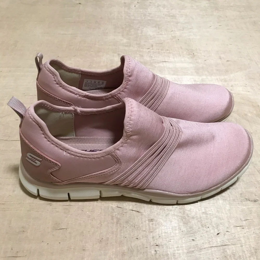 Skechers Memory Foam Ros Pink Slide On size 9